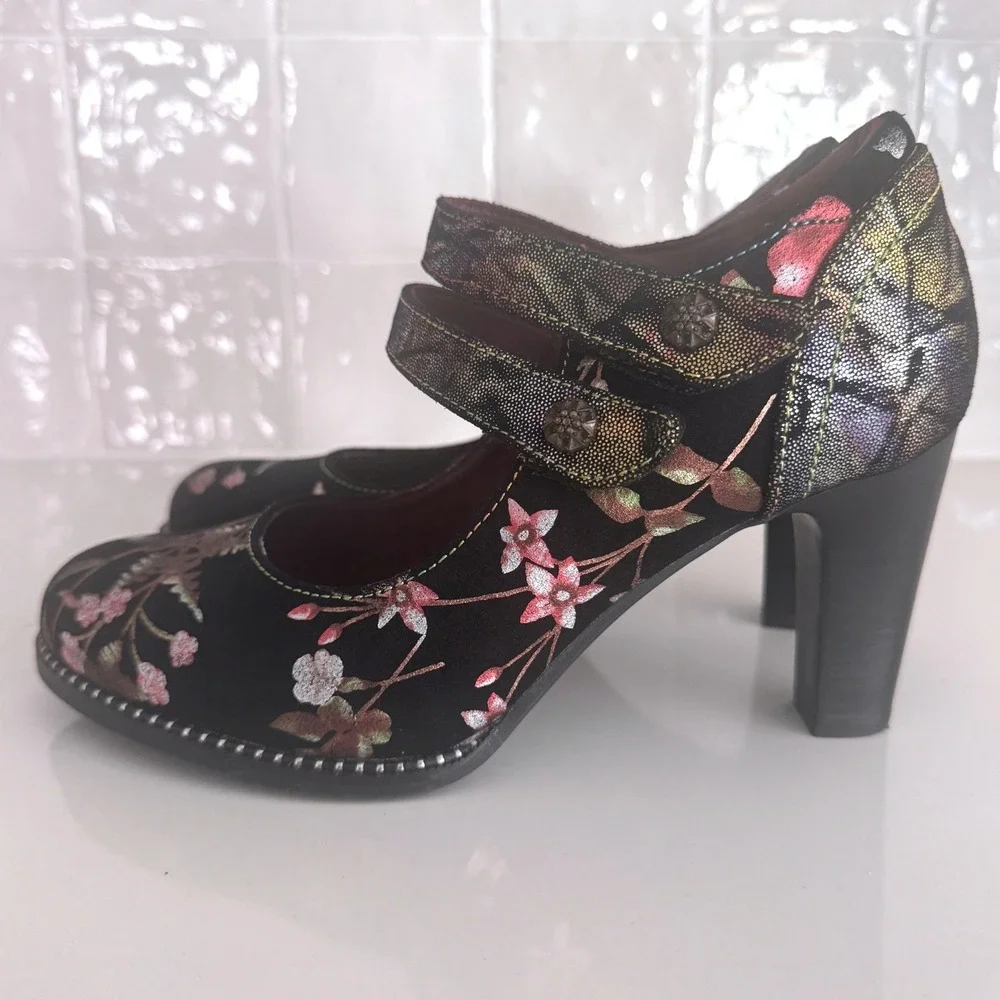 LArtiste by Spring Step artiste by